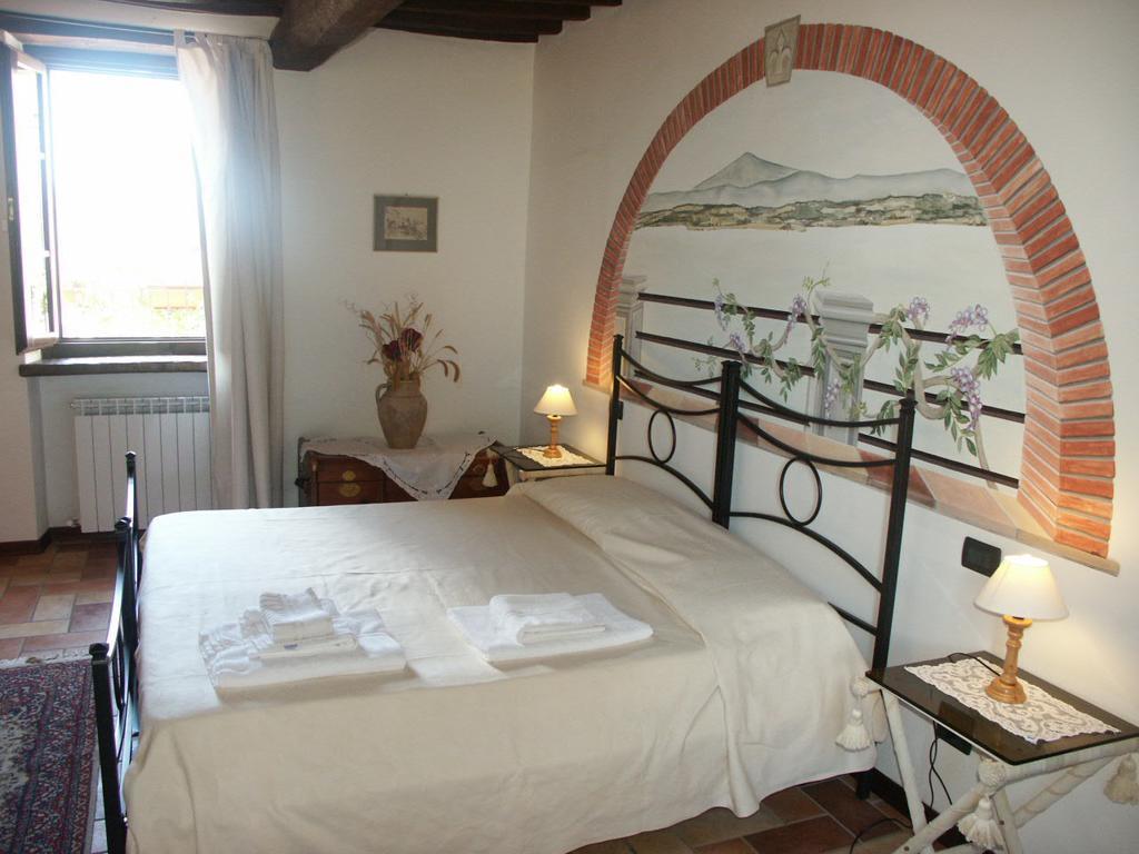 La Morosa Pension Castel Rigone Buitenkant foto